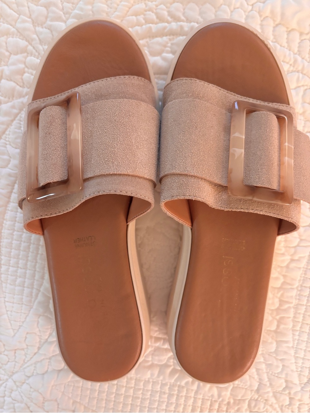 Women’s Slide Sandals in Nude Suede with Buckle